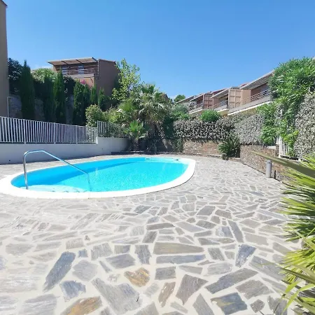 T3 Hippocampe -jardin -piscine -garage -clim Apartment *